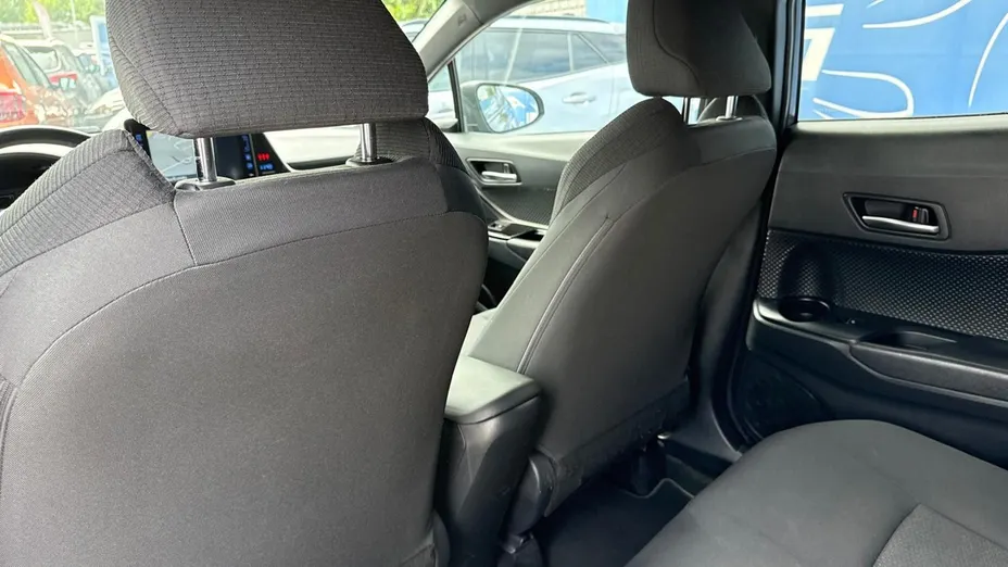 TOYOTA C-HR -