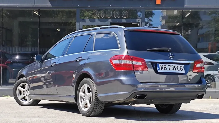 MERCEDES-BENZ E Klasa E 220 BlueTEC 9G-TRONIC Avantgarde