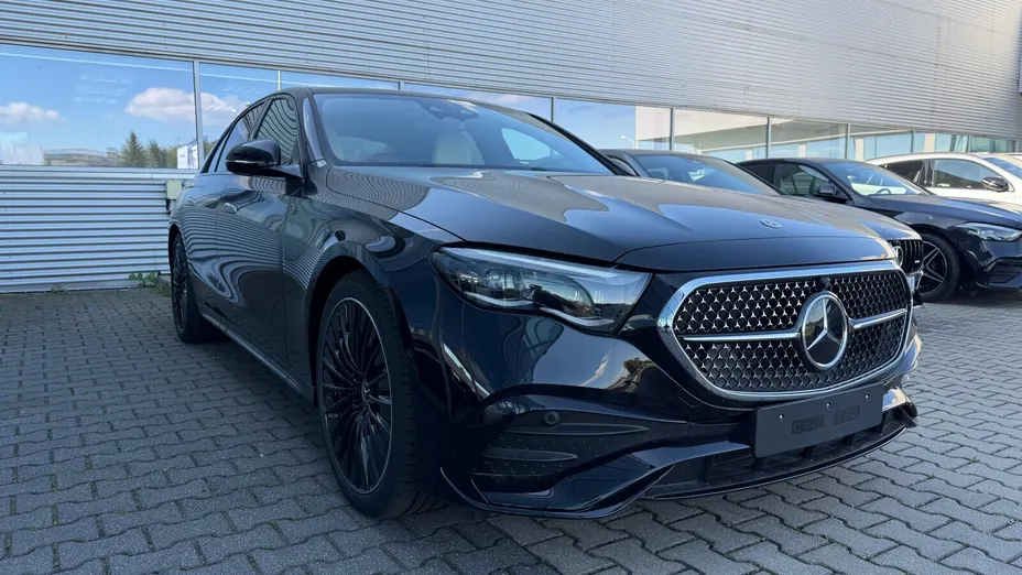 MERCEDES-BENZ E Klasa E 220 d mHEV 4-Matic AMG 9G-Tronic