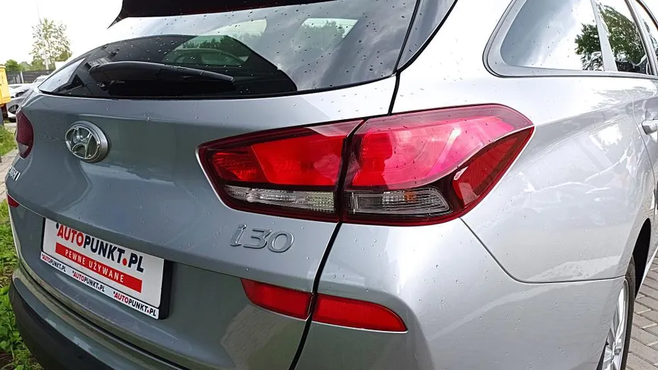 HYUNDAI i30 i30 1.5 DPI Classic +