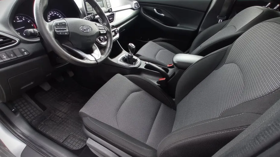 HYUNDAI i30 i30 1.5 DPI Classic +