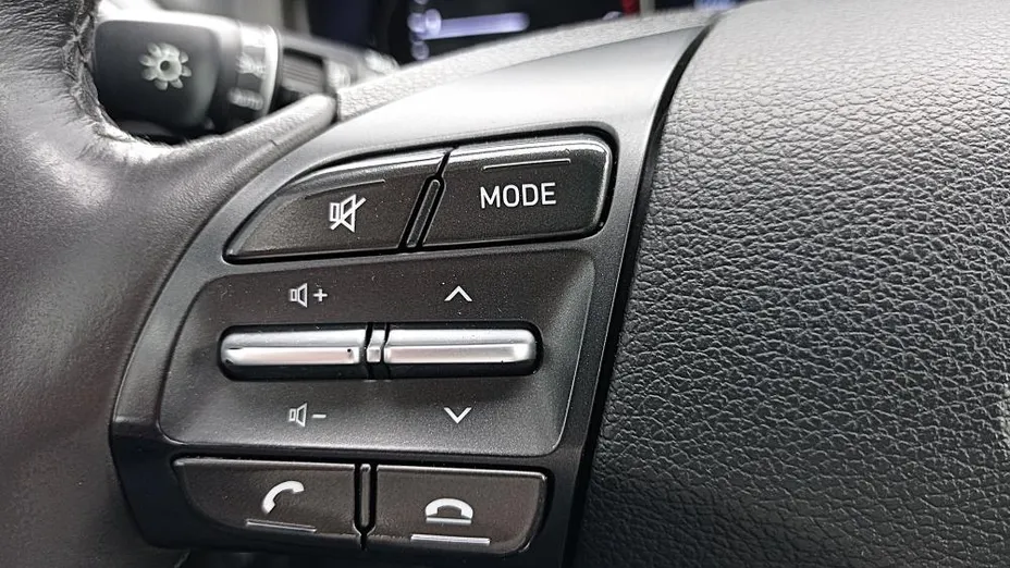 HYUNDAI i30 i30 1.5 DPI Classic +