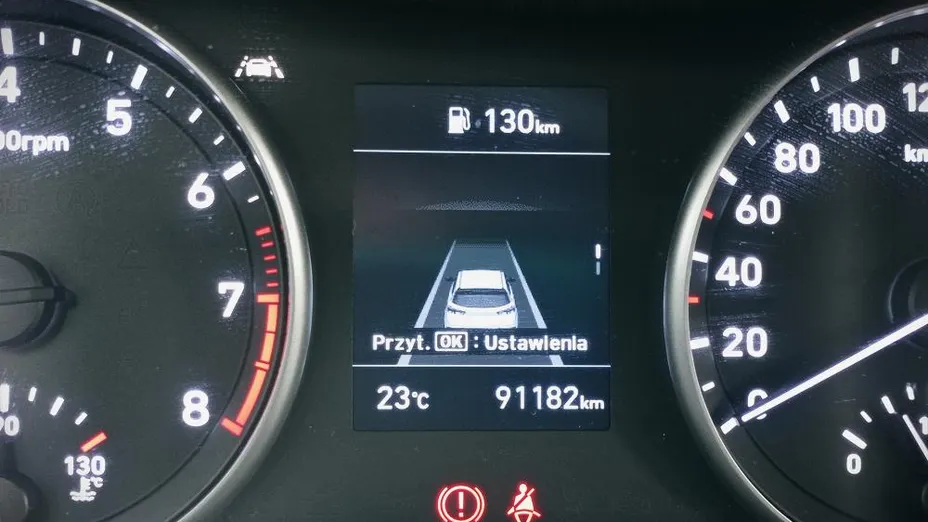 HYUNDAI i30 i30 1.5 DPI Classic +