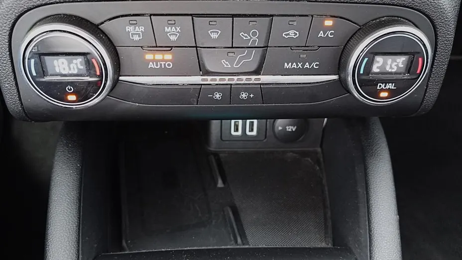 FORD Focus Focus 1.5 EcoBlue Titanium