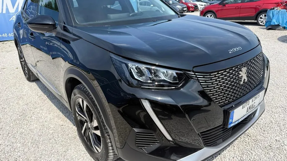 PEUGEOT 2008 -