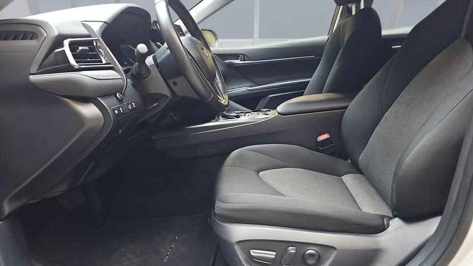 TOYOTA Camry Camry 2.5 Hybrid Comfort CVT