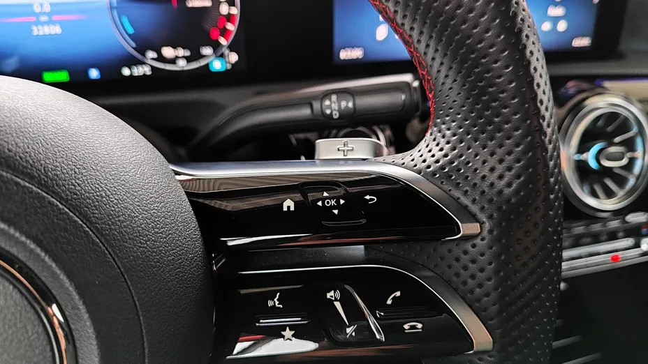 MERCEDES-BENZ CLA CLA 250 e AMG Line 8G-DCT