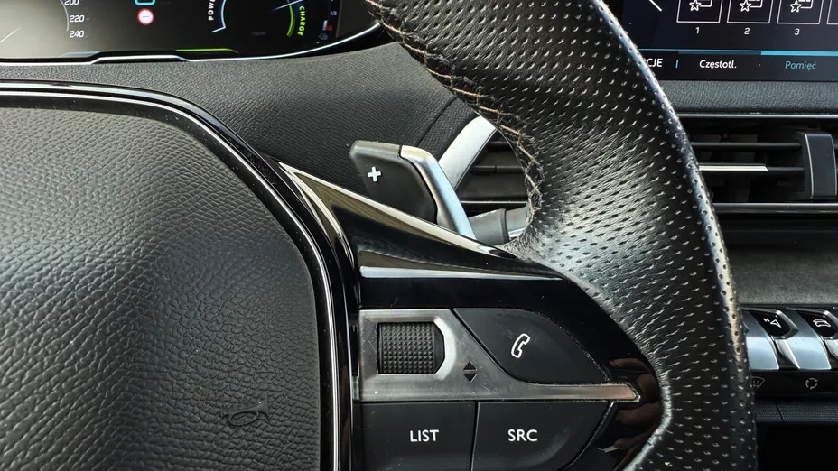 PEUGEOT 3008 3008 1.6 PureTech Hybrid4 PHEV GT S&S EAT8