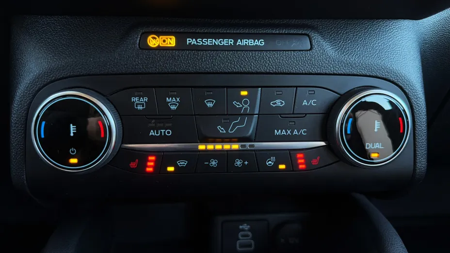 FORD Kuga Kuga 1.5 EcoBoost FWD Titanium