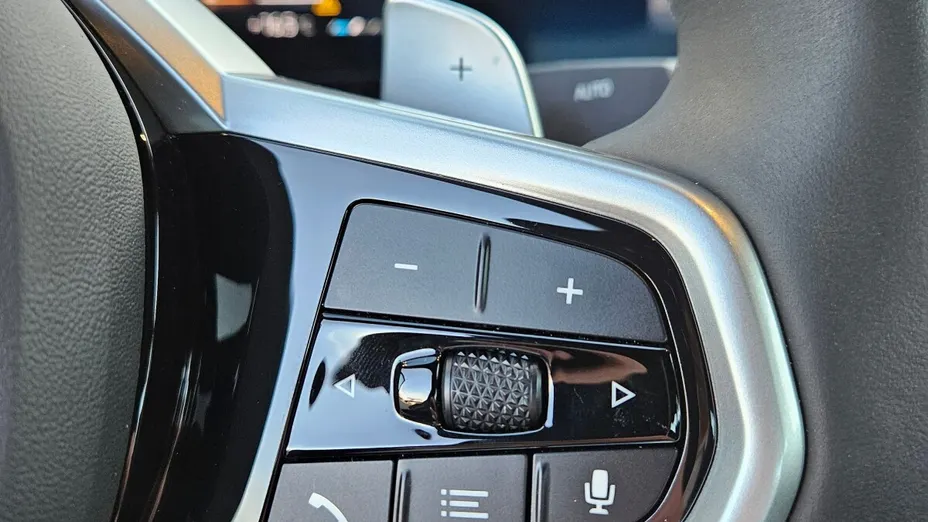 BMW Seria 3 330i xDrive M Sport sport-aut