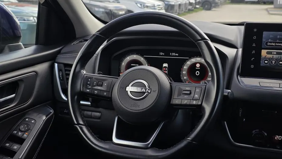 NISSAN Qashqai Qashqai 1.3 DIG-T N-Connecta DCT