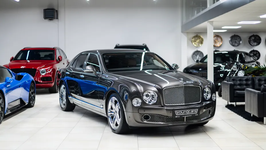 BENTLEY Mulsanne -