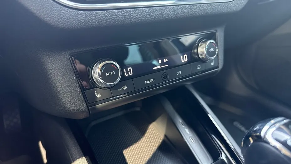 SKODA Kamiq Kamiq 1.0 TSI Ambition DSG