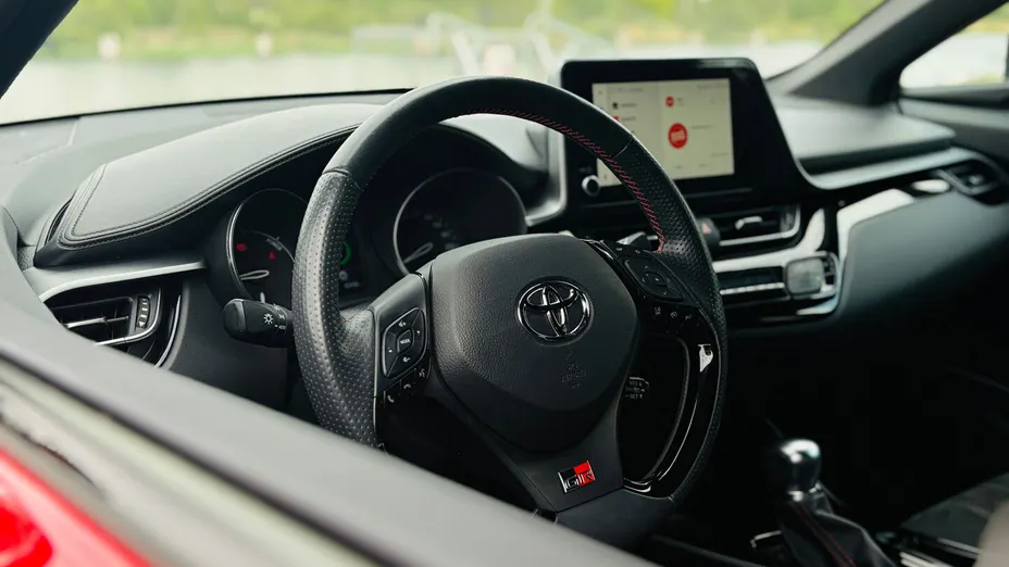 TOYOTA C-HR C-HR 2.0 Hybrid GR Sport