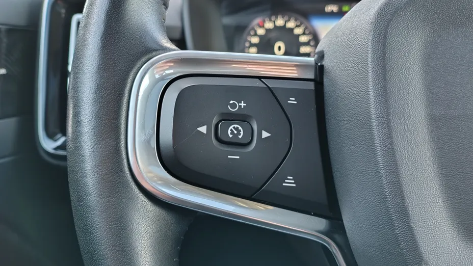 VOLVO XC40 XC40 D3 AWD Inscription aut