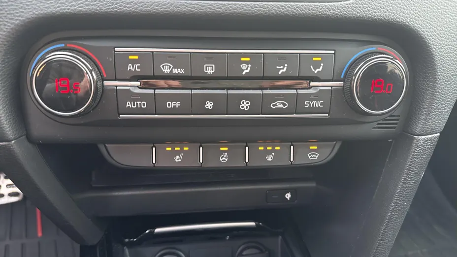 KIA ProCeed ProCeed 1.6 T-GDI GT DCT