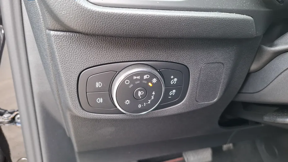 FORD Focus Focus 1.0 EcoBoost mHEV ST-Line X aut