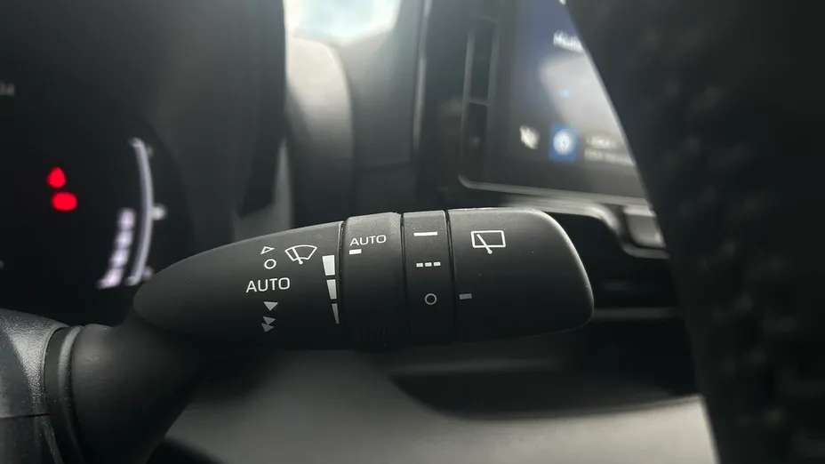 TOYOTA Yaris Yaris Hybrid 1.5 Style