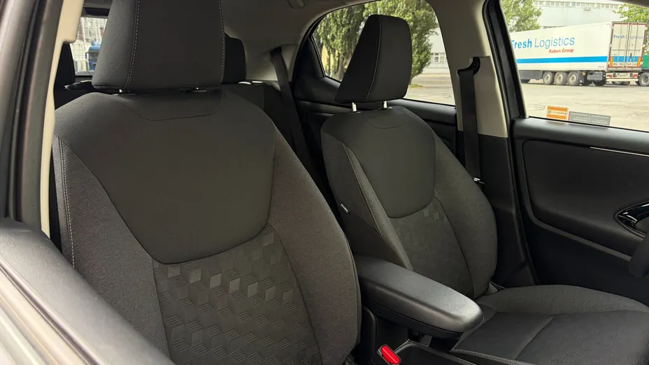 TOYOTA Yaris Yaris Hybrid 1.5 Style