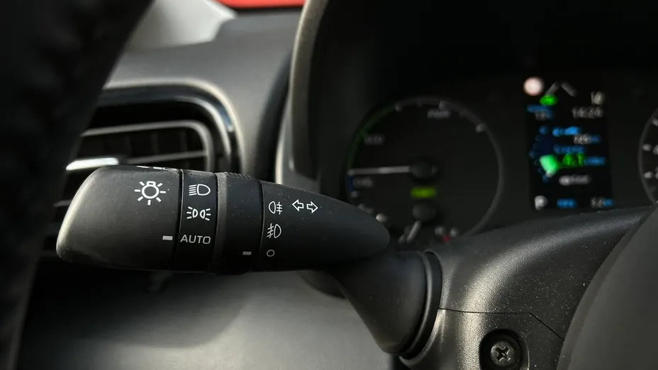 TOYOTA Yaris Yaris Hybrid 1.5 Comfort