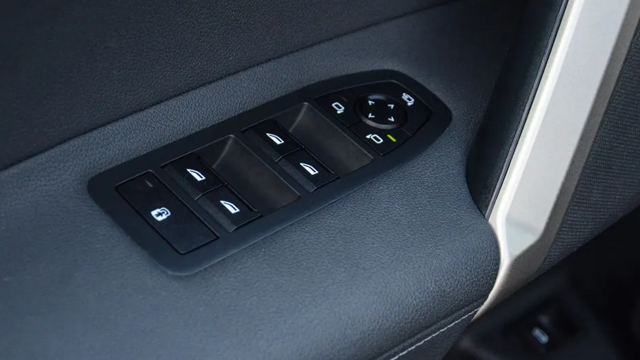 BMW iX iX xDrive50 111.5kWh Signature