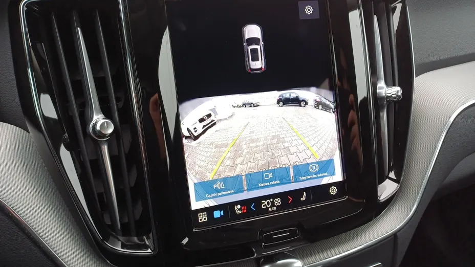 VOLVO XC60 XC60 B5 B AWD Plus Dark aut