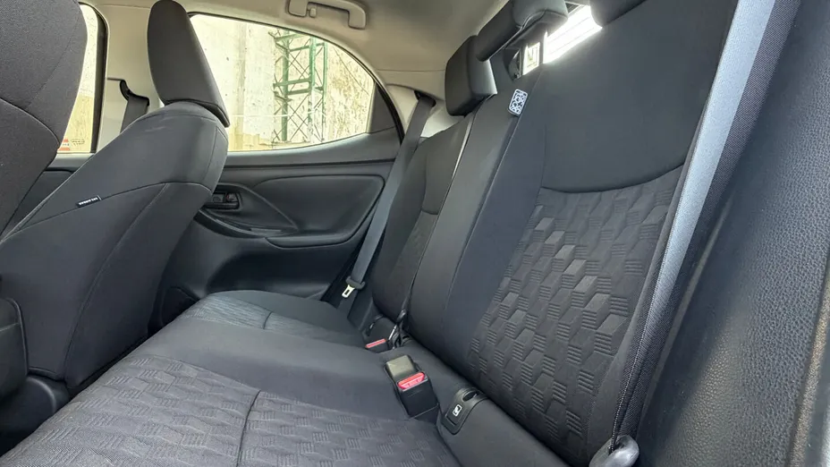TOYOTA Yaris Yaris Hybrid 1.5 Comfort