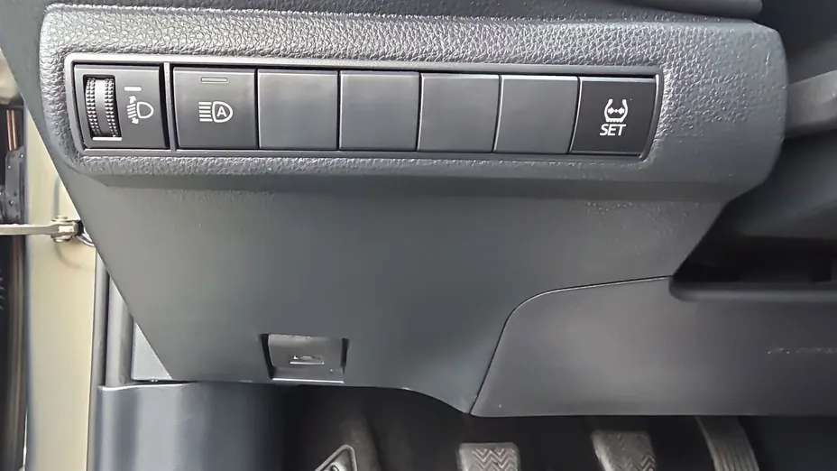 TOYOTA Corolla Corolla 1.5 Comfort