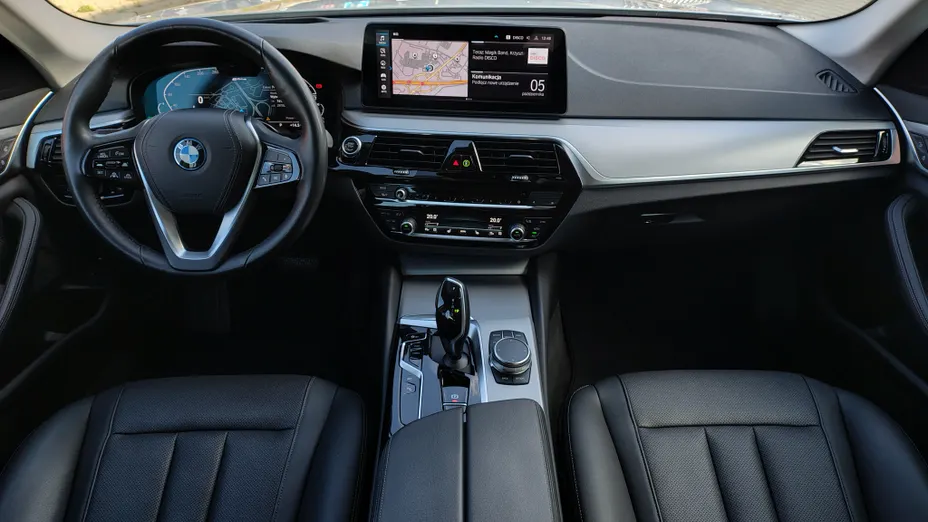 BMW Seria 5 530e PHEV aut