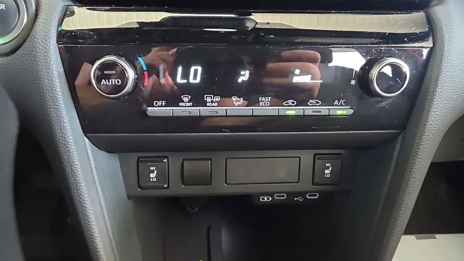 TOYOTA Yaris Cross Yaris Cross Hybrid 1.5 Style