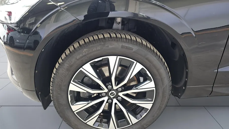 VOLVO XC60 XC60 B4 B Essential aut