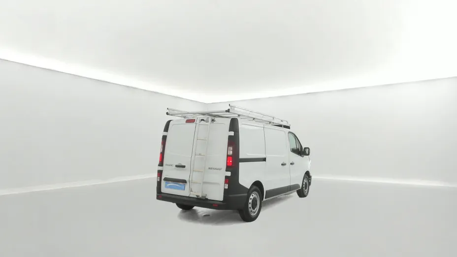 RENAULT Trafic -