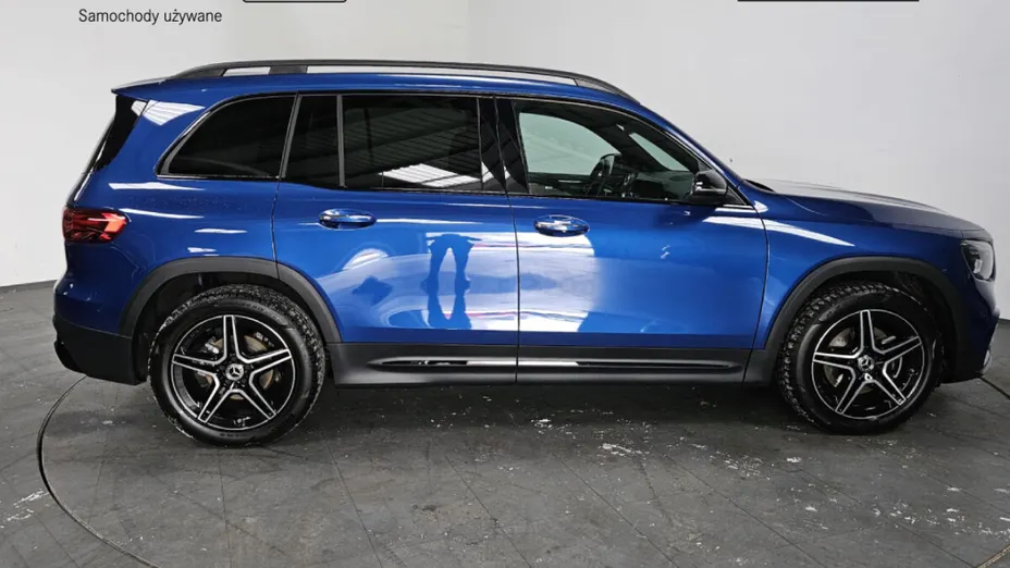 MERCEDES-BENZ GLB GLB 200 mHEV AMG Line 7G-DCT