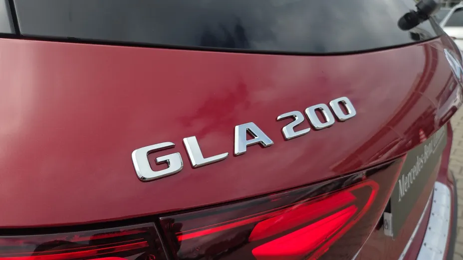 MERCEDES-BENZ GLA GLA 200 mHEV AMG Line 7G-DCT