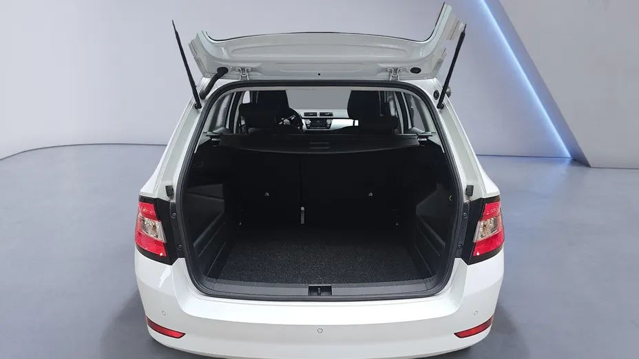 SKODA Fabia Fabia 1.0 TSI Ambition