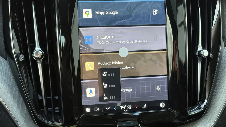 VOLVO XC60 XC60 T6 Plug-In Hybrid AWD Plus Dark aut