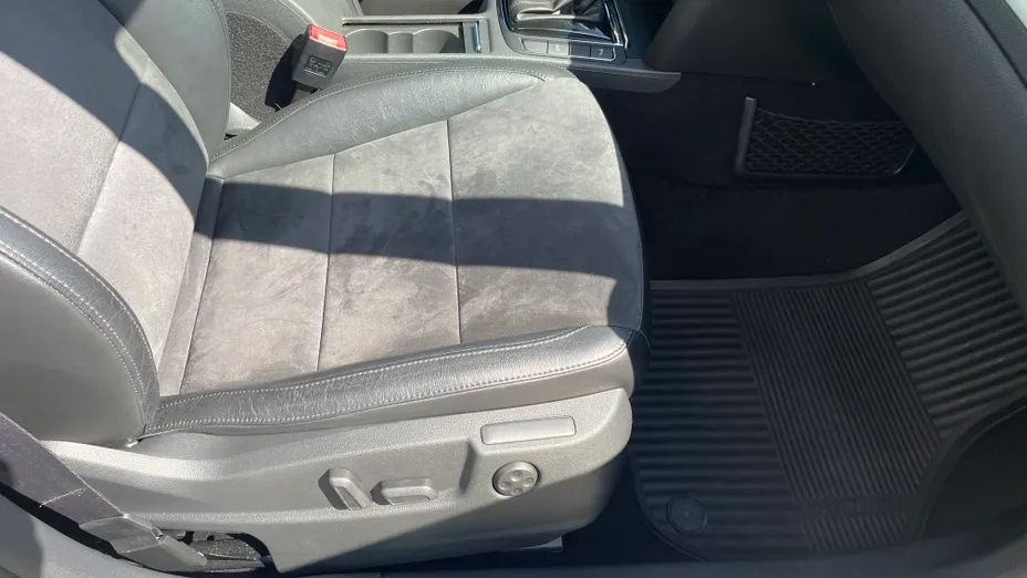 SKODA Superb Superb 2.0 TSI Elegance DSG