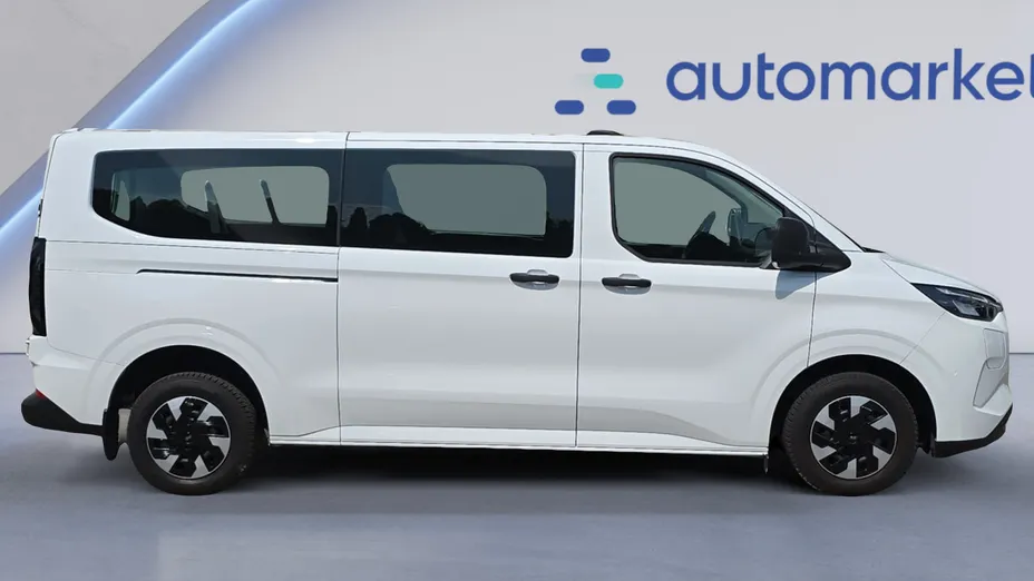 FORD Transit Custom Transit Custom Kombi 2.5 PHEV 340 L2H1 Trend CVT M1