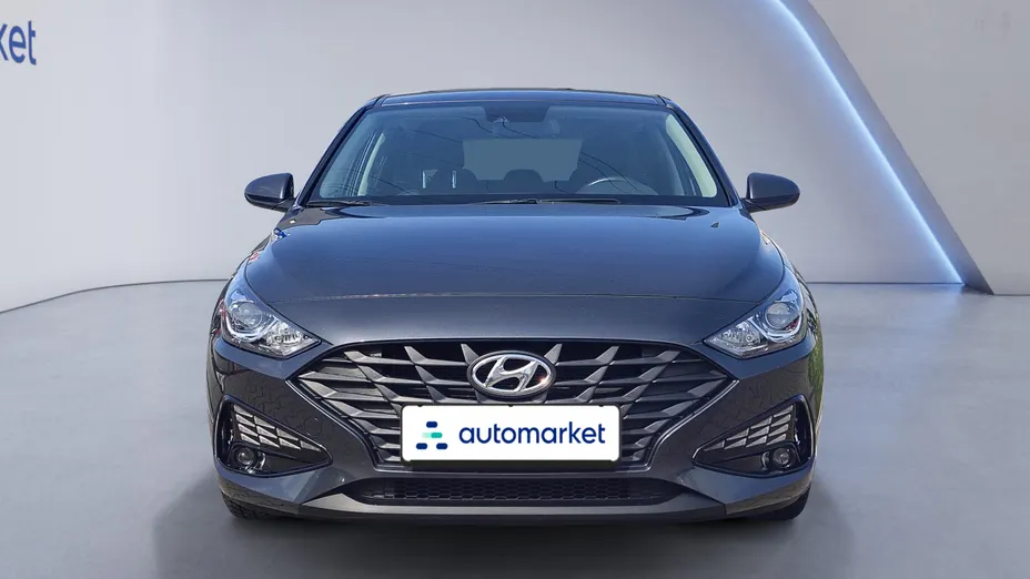HYUNDAI i30 i30 1.5 DPI Classic +