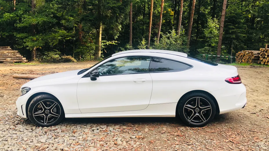 MERCEDES-BENZ C Klasa C 200 4MATIC 9G-TRONIC