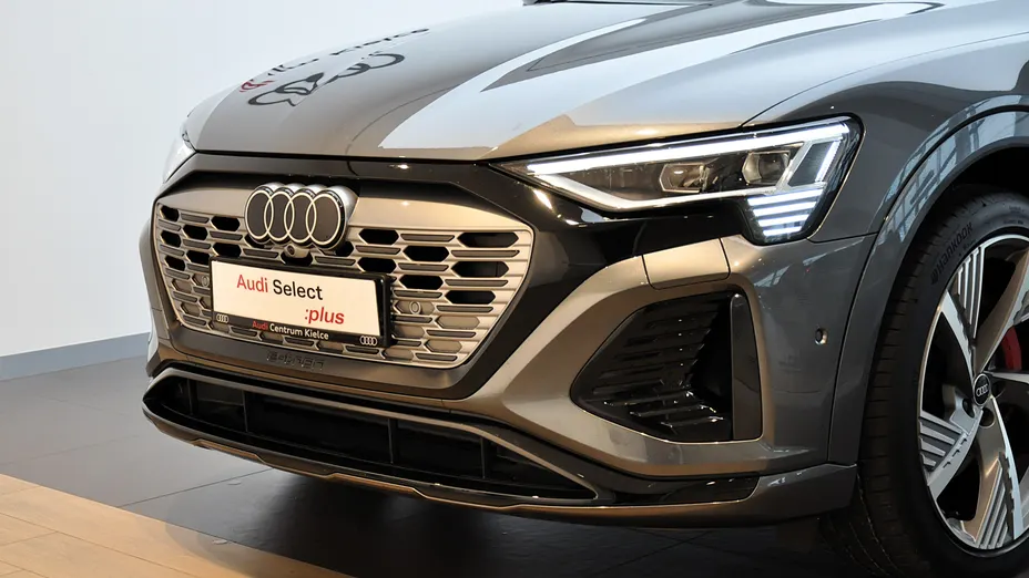 AUDI e-tron Q8 e-tron 55 114kWh Quattro S Line