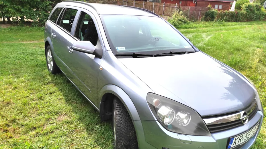 OPEL Astra Astra III 1.9 CDTI Cosmo