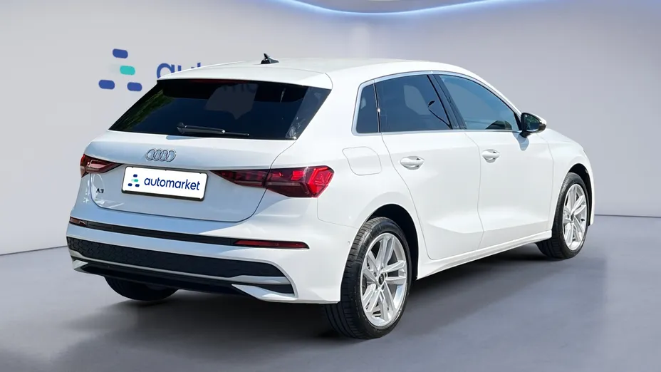 AUDI A3 A3 35 TFSI mHEV S tronic