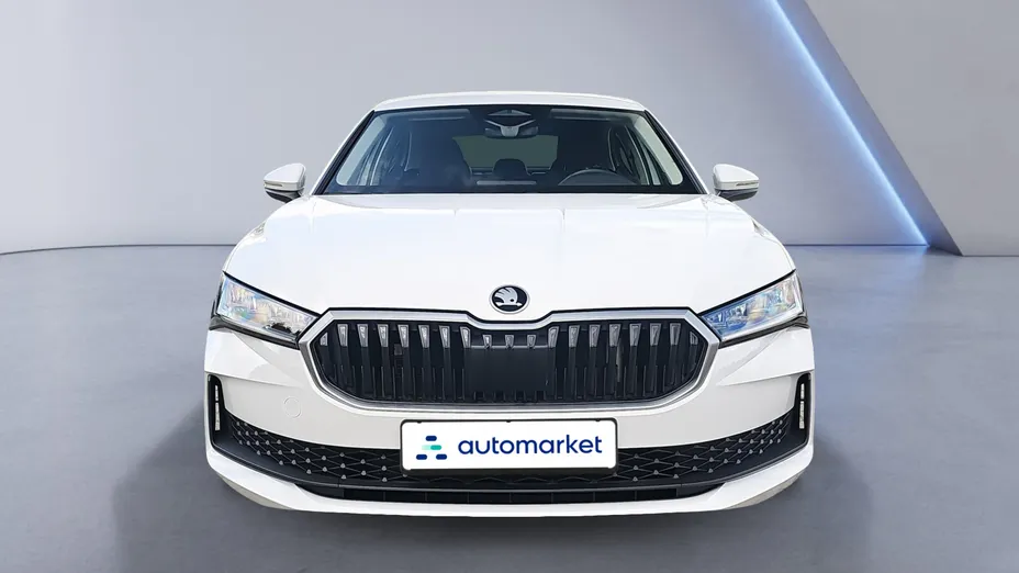 SKODA Superb Superb 2.0 TDI SCR Essence DSG