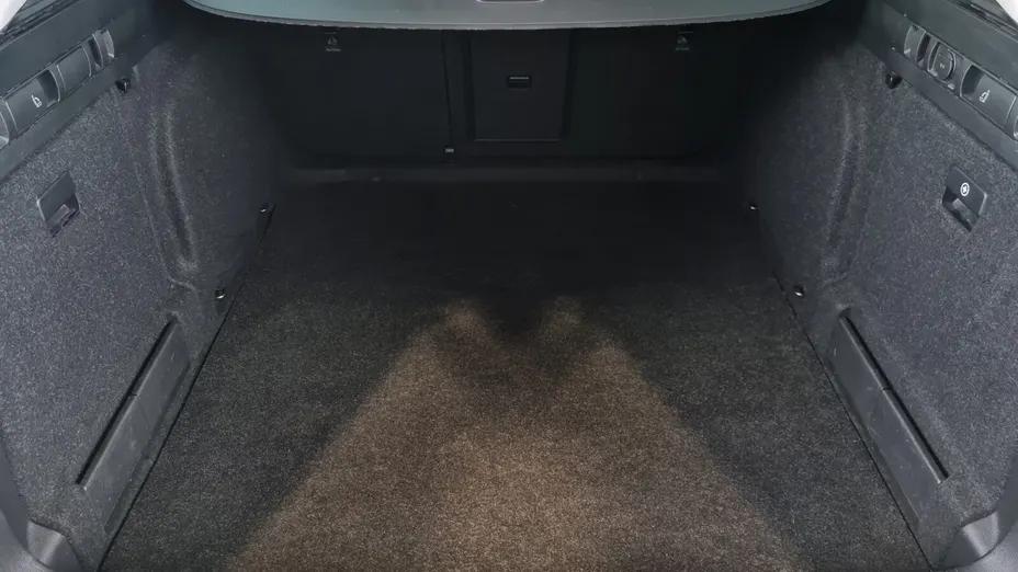 SKODA Superb Superb 2.0 TDI SCR Ambition DSG