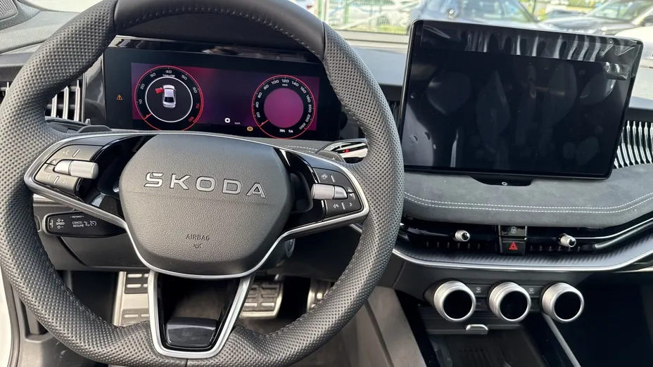 SKODA Superb Superb 2.0 TSI Sportline DSG Nowy