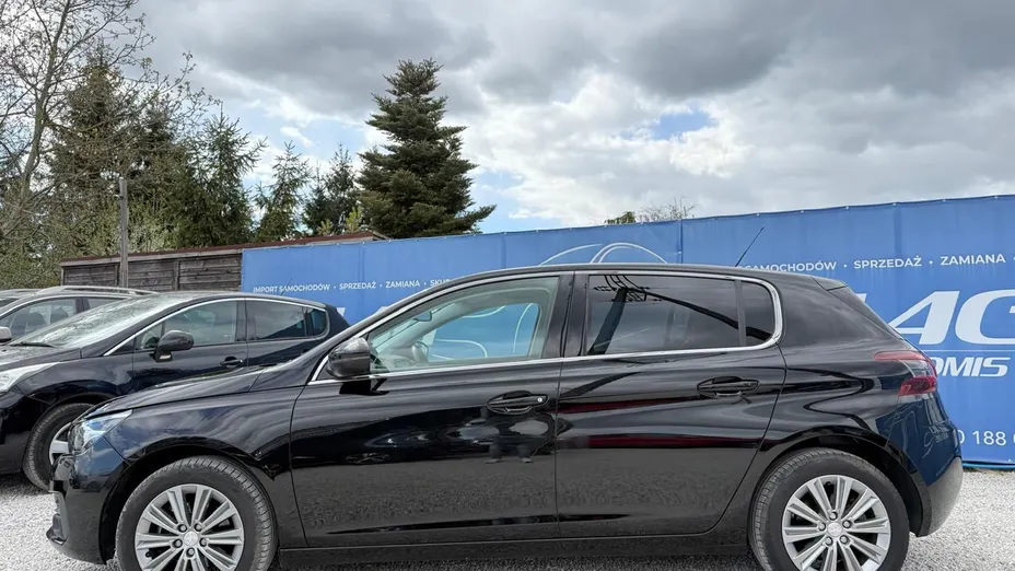 PEUGEOT 308 -