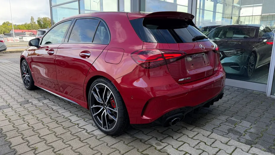 MERCEDES-BENZ A Klasa A 35 AMG 4-Matic 8G-DCT