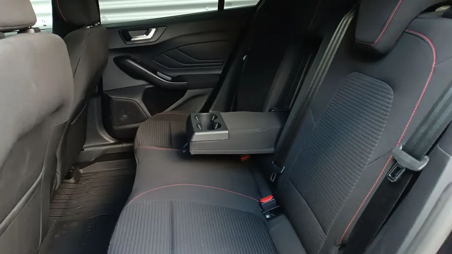 FORD Focus Focus 1.0 EcoBoost mHEV ST-Line X aut