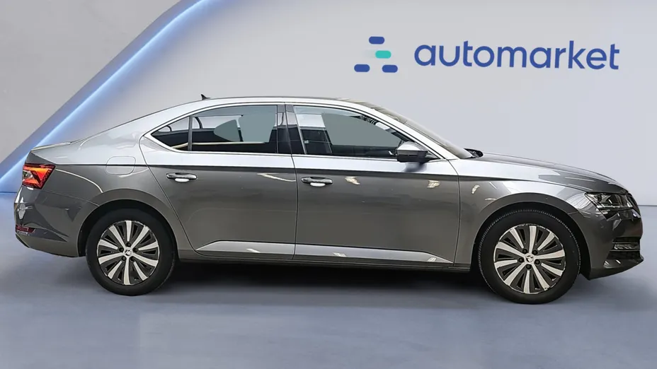 SKODA Superb Superb 2.0 TSI Style DSG